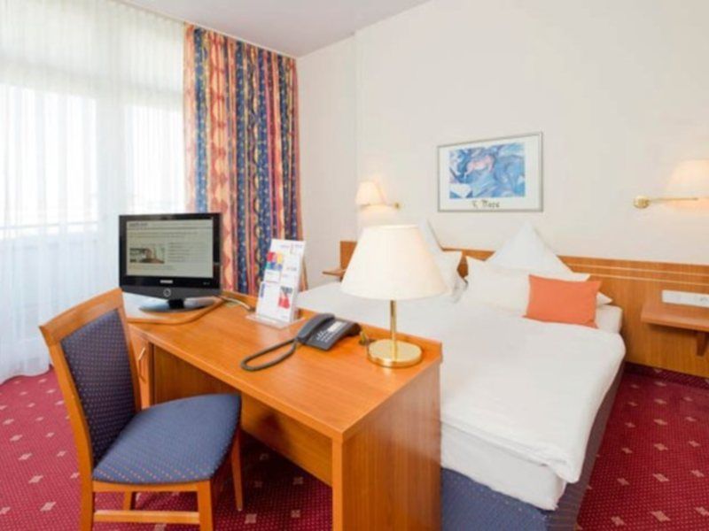 Centro Hotel Berlin City West Luaran gambar